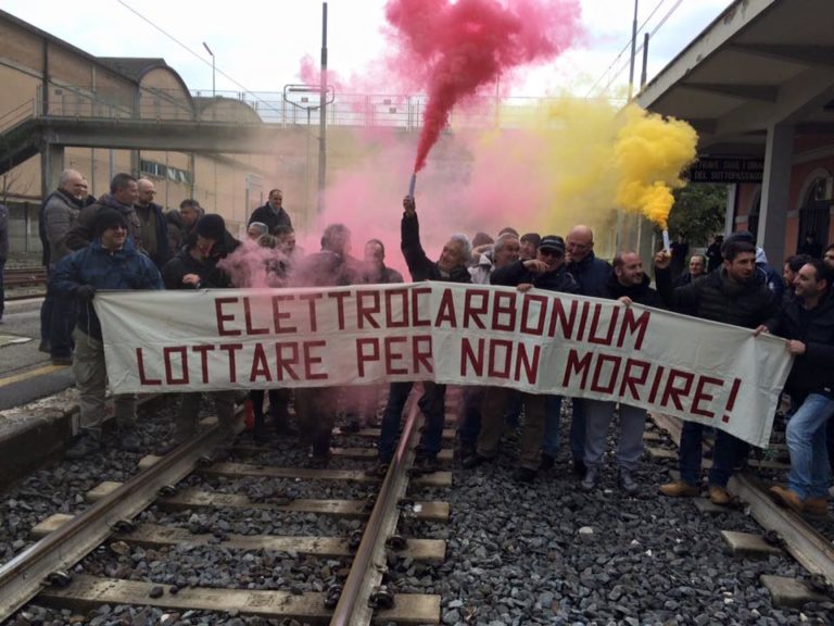 Elettrocarbonium-protesta
