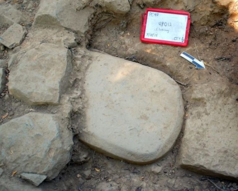La stele appena ritrovata