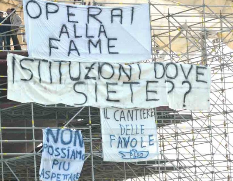 Lavoratori Privilege Yard
