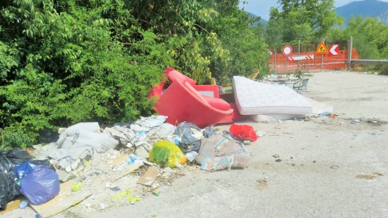 Bretella-Gabelletta-Maratta-discarica-siringhe-e-prostitute-19-agosto-2016-3