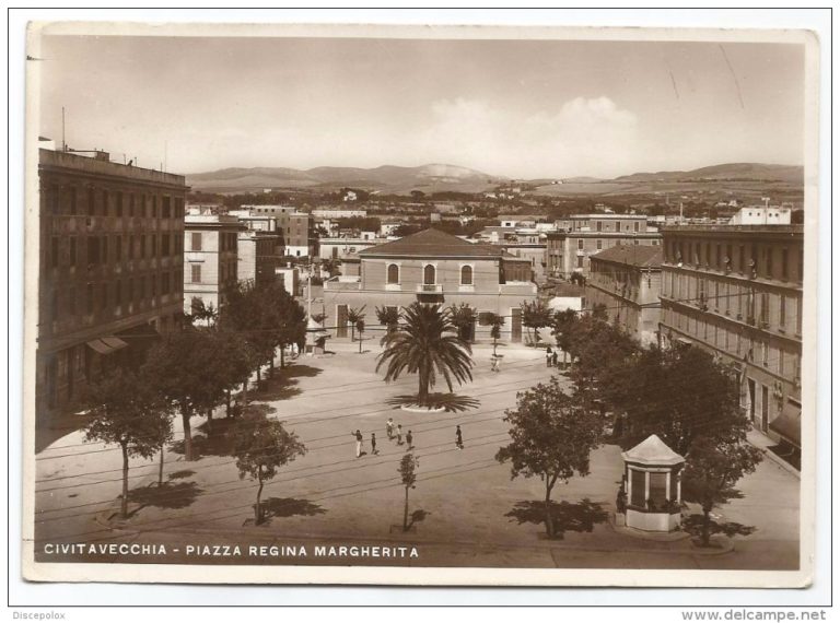 piazza-regina-margherita-civitavecchia