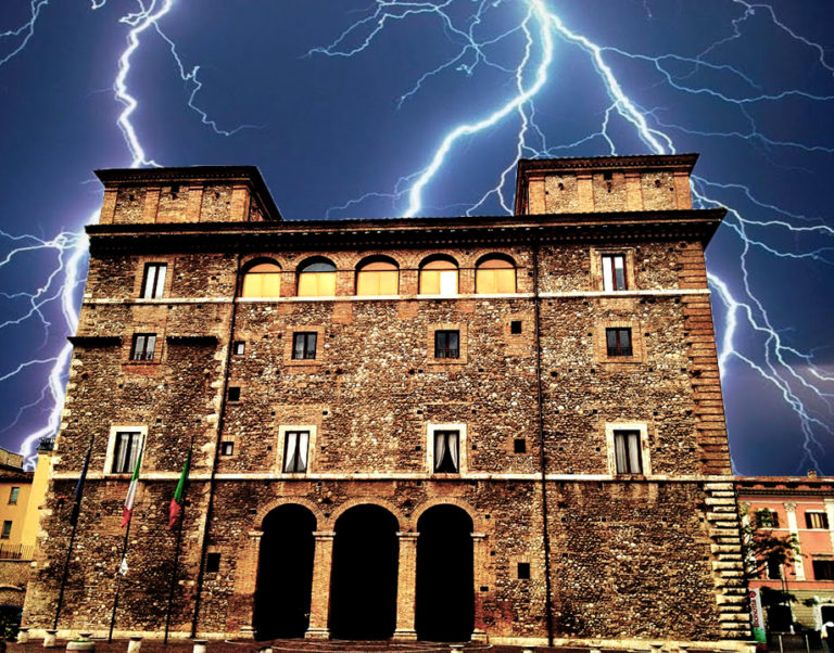Palazzo Spada tempesta di fulmini