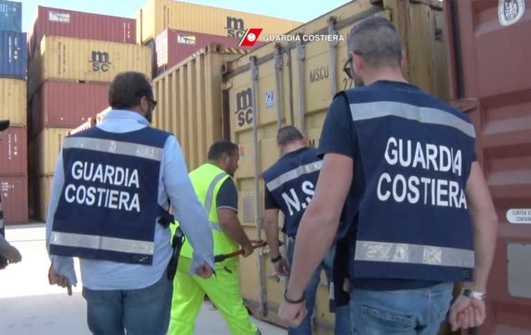 Operazione_End-of-waste_Guardia-Costiera_5