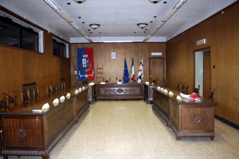 consiglioComunale-aula Ghilarza