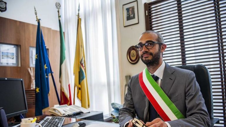 cozzolino sindaco di civitavecchia