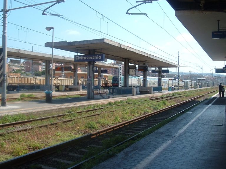 stazione civitavecchia