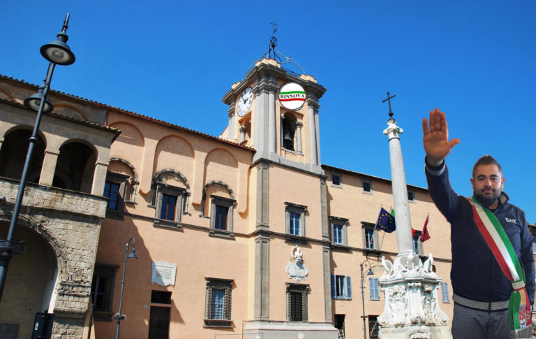 bonini facce er saluto