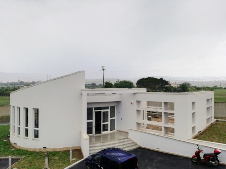 Civitavecchia – Crematorio, Grasso: ”Cozzolino si assuma la responsabilità”