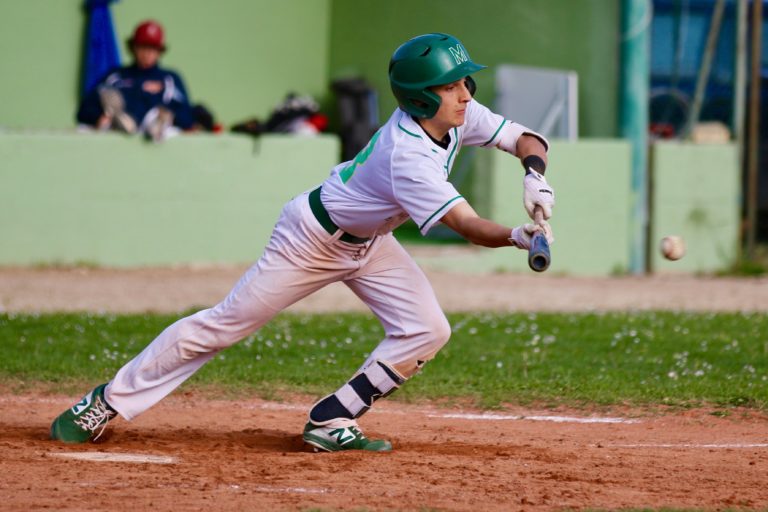 Francesco Vaglio smorza valido nel 6 inning