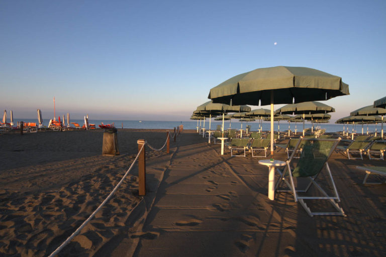 spiaggia-montalto-marina2
