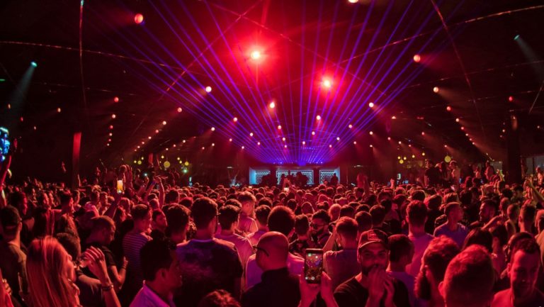 3-discoteca-hi-ibiza