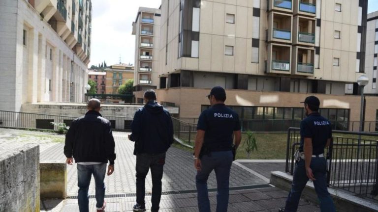 forze-dellordine-quartiere-fontivegge-perugia