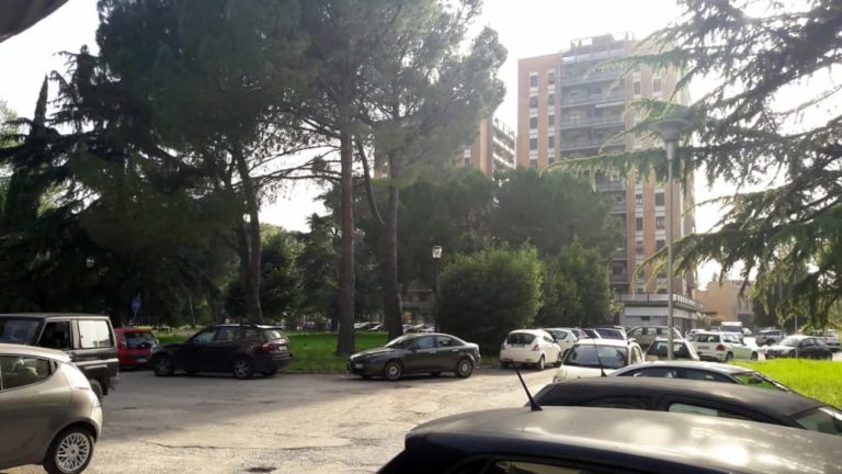 parcheggi via Aleardi Terni
