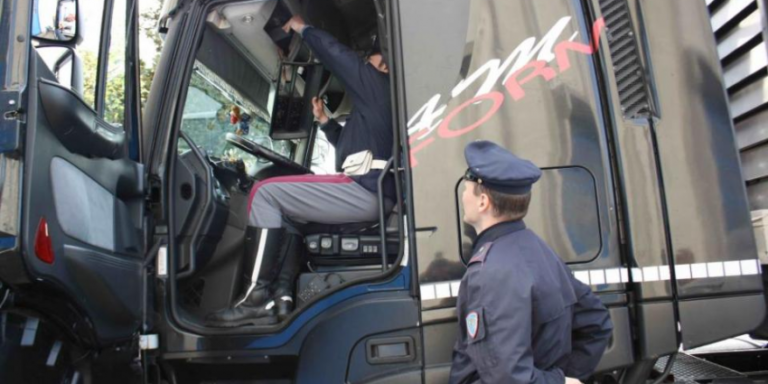 1504_627_cronotachigrafo-polizia-stradale (1)