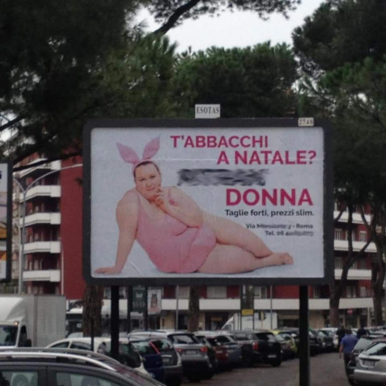 TABBACCHI A NATALE strada