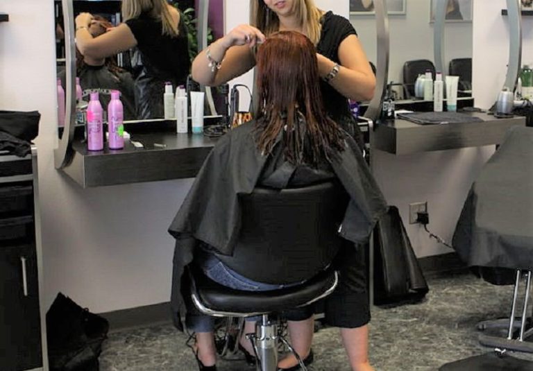 Parrucchiere-taglio-capelli