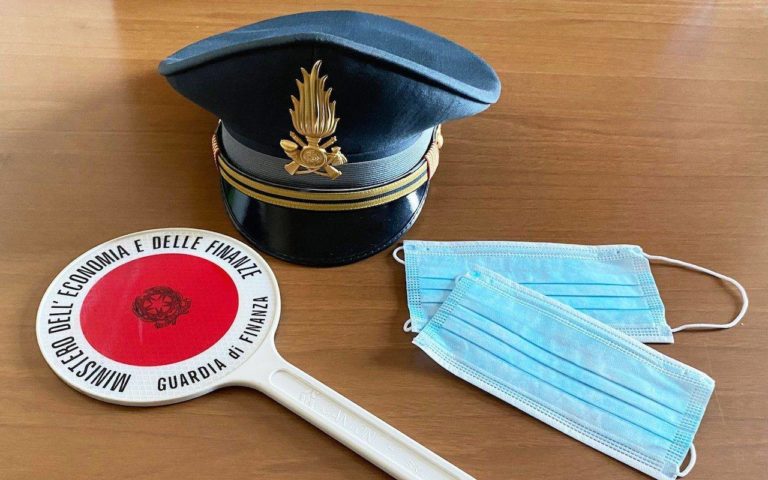 guardia-di-finanza-mascherine