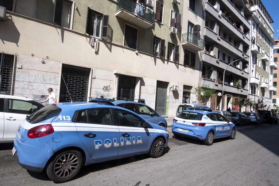 Perugia - Sgominata banda di ladri: rubavano negli appartamenti e 12 di loro avevano il reddito di cittadinanza - Vimarsana News