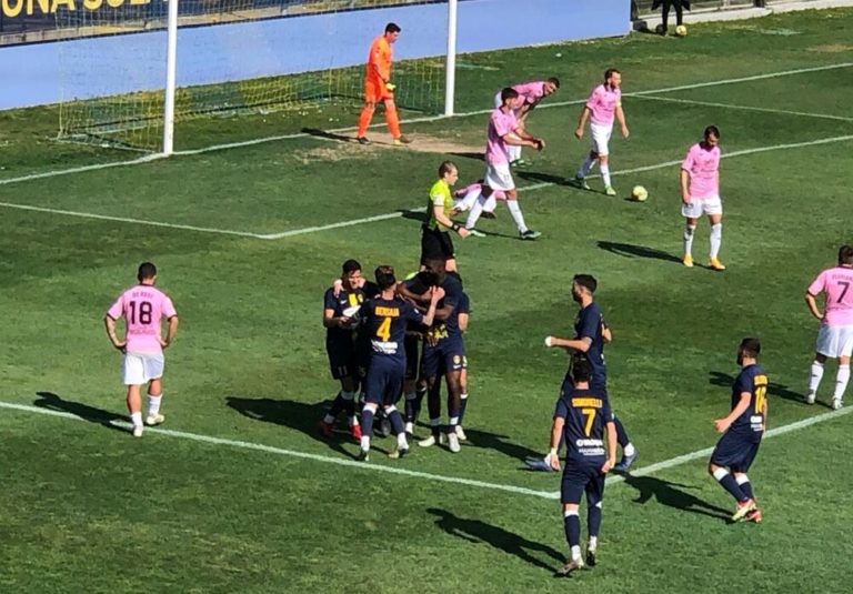 viterbese palermo 1 - 0-2
