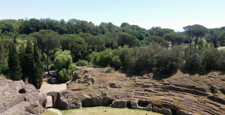 mitreo sutri