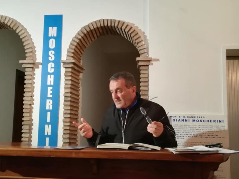 moscherini gianni interno