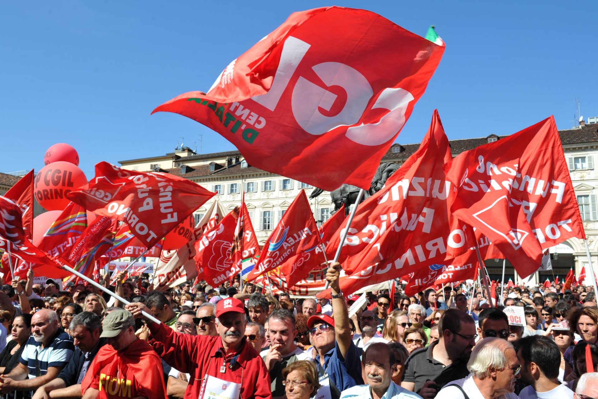 cgil-bandiere