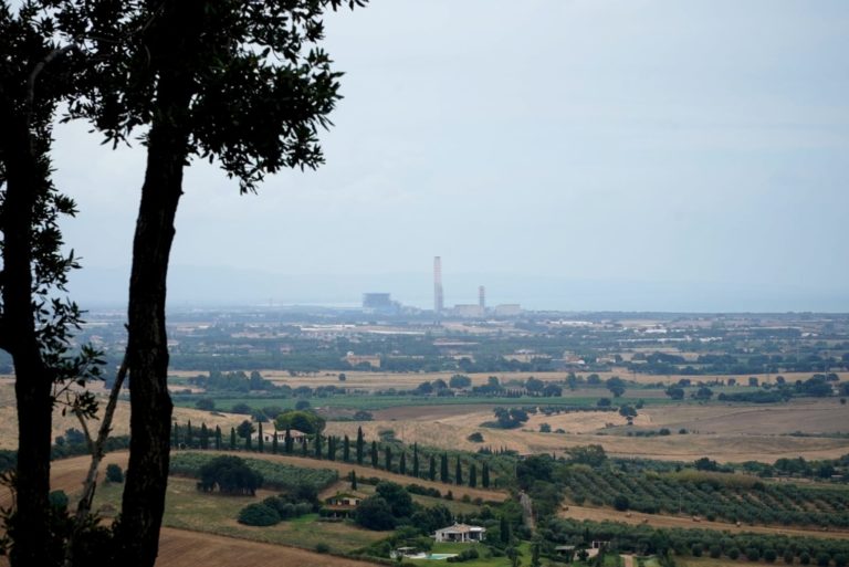 centrale_enel_veduta_capalbio