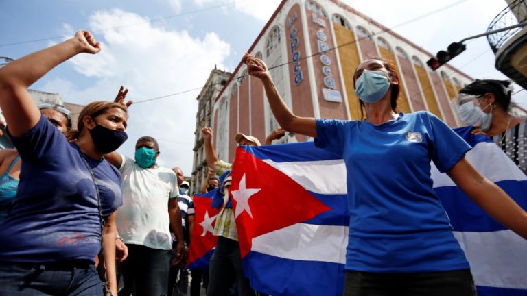 rivolta-a-cuba-scontri-e-proteste-come-negli-anni-90-wide-site-ucp0g