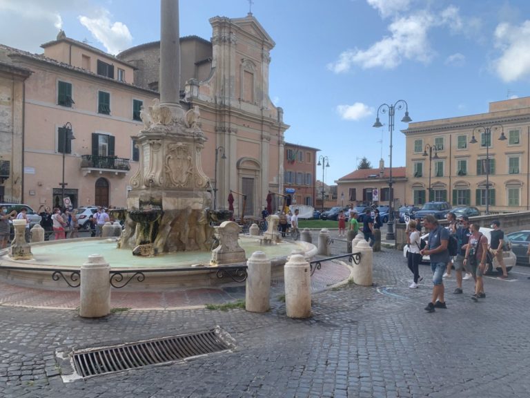 crocieristi msc tarquinia 6