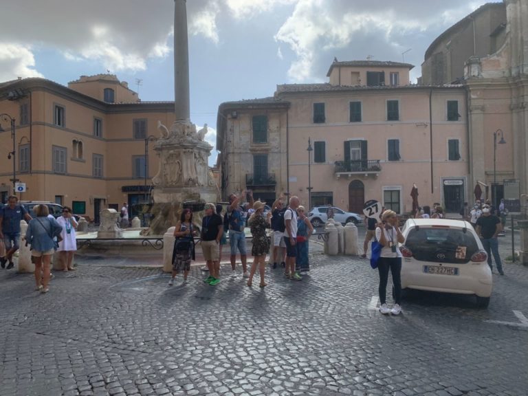 crocieristi msc tarquinia 8