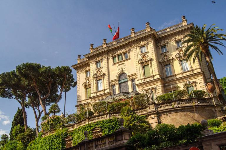 casino villa aurora