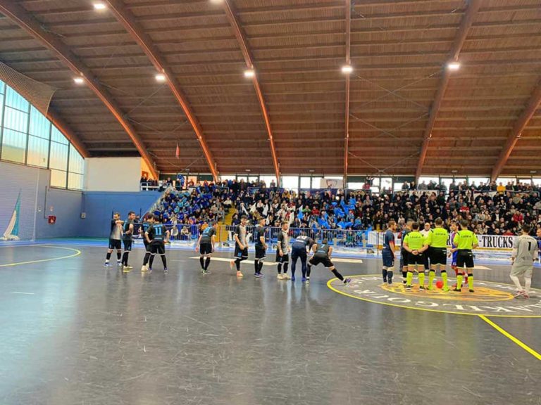 real fabrica calcio a 5