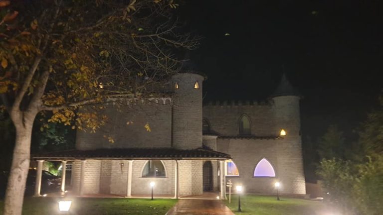 castello di notte