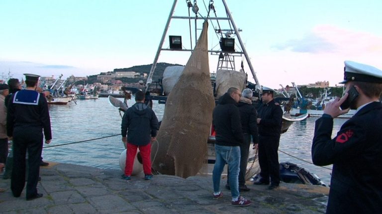 gaeta porto pescherecci