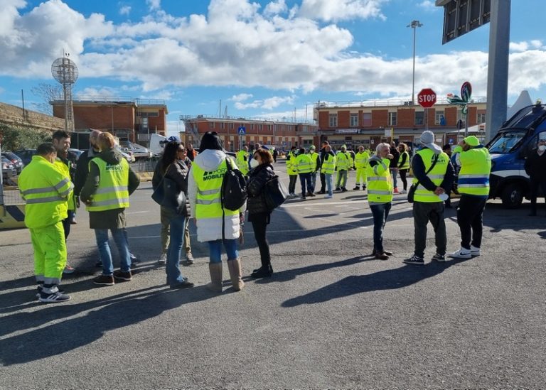 port-mobility-protesta-lavoratori