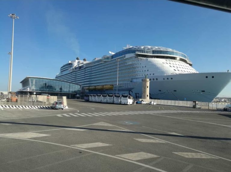 WONDER OF THE SEAS (1)