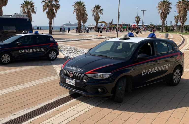 controllo carabinieri marina civitavecchia