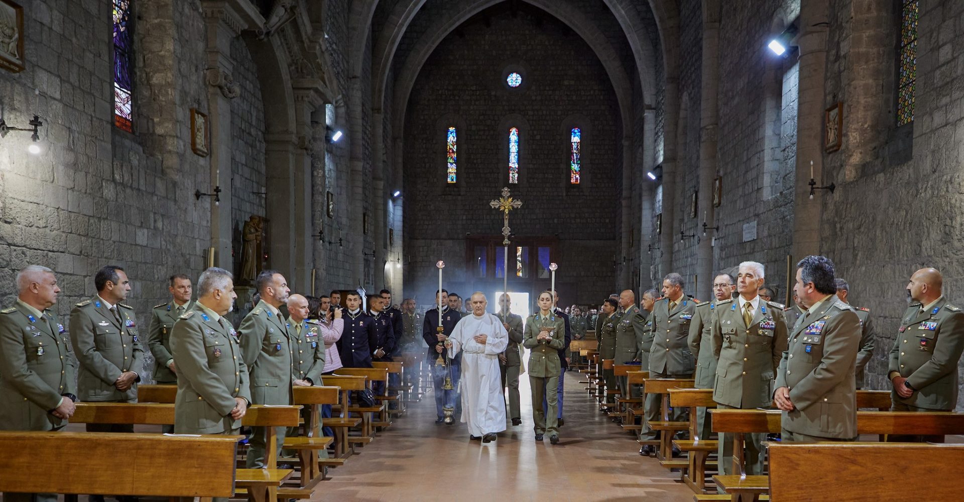 Foto 1. L'inizio della funzione religiosa