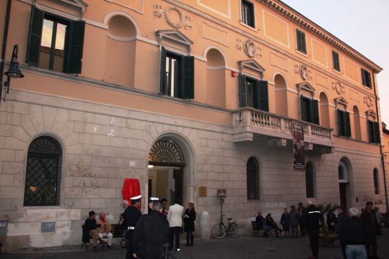 palazzo bruschi falgari