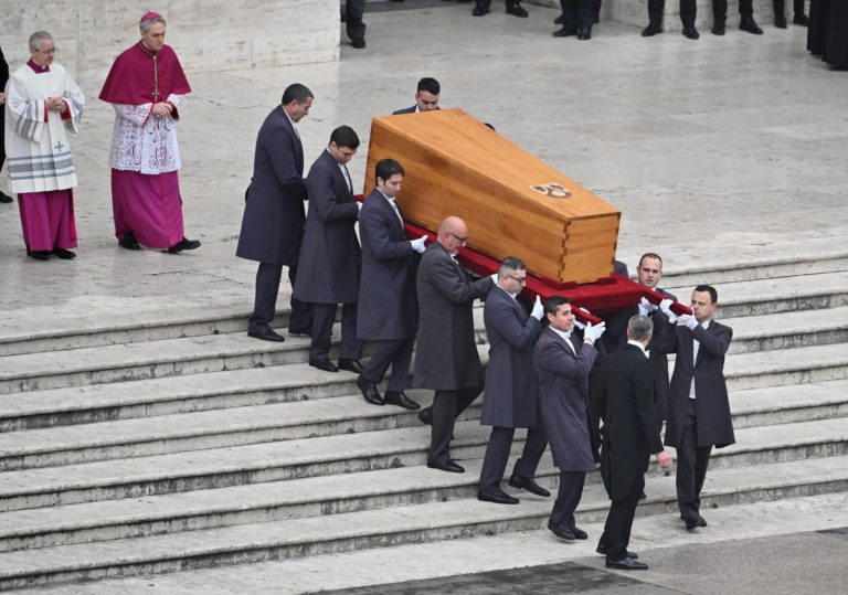 funerali papa ratzinger