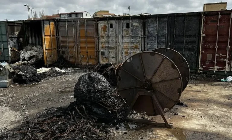 incendio-fiumicino-pescatori