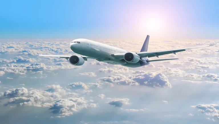 aereo-che-vola-copia