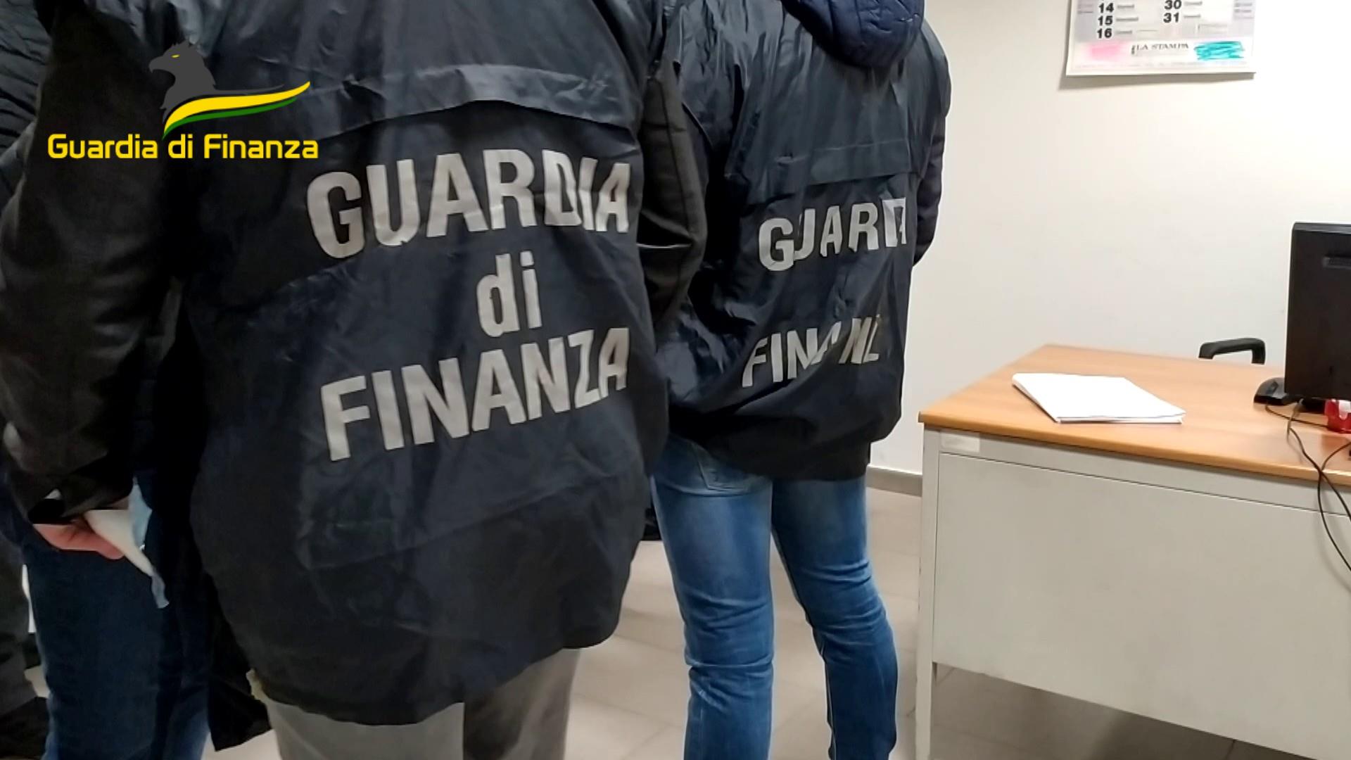 01082023_081440_GDF PESCARA - FOTO1 sequestro 10mln€ - 02.08.2023