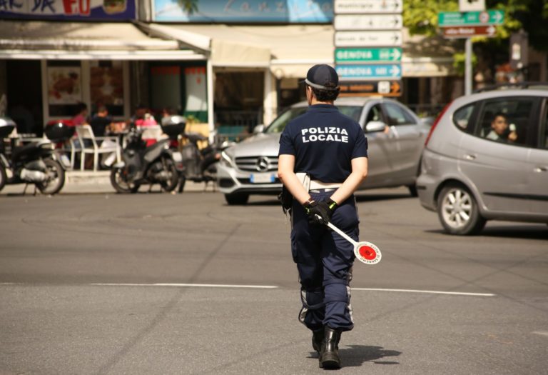 Polizia-locale