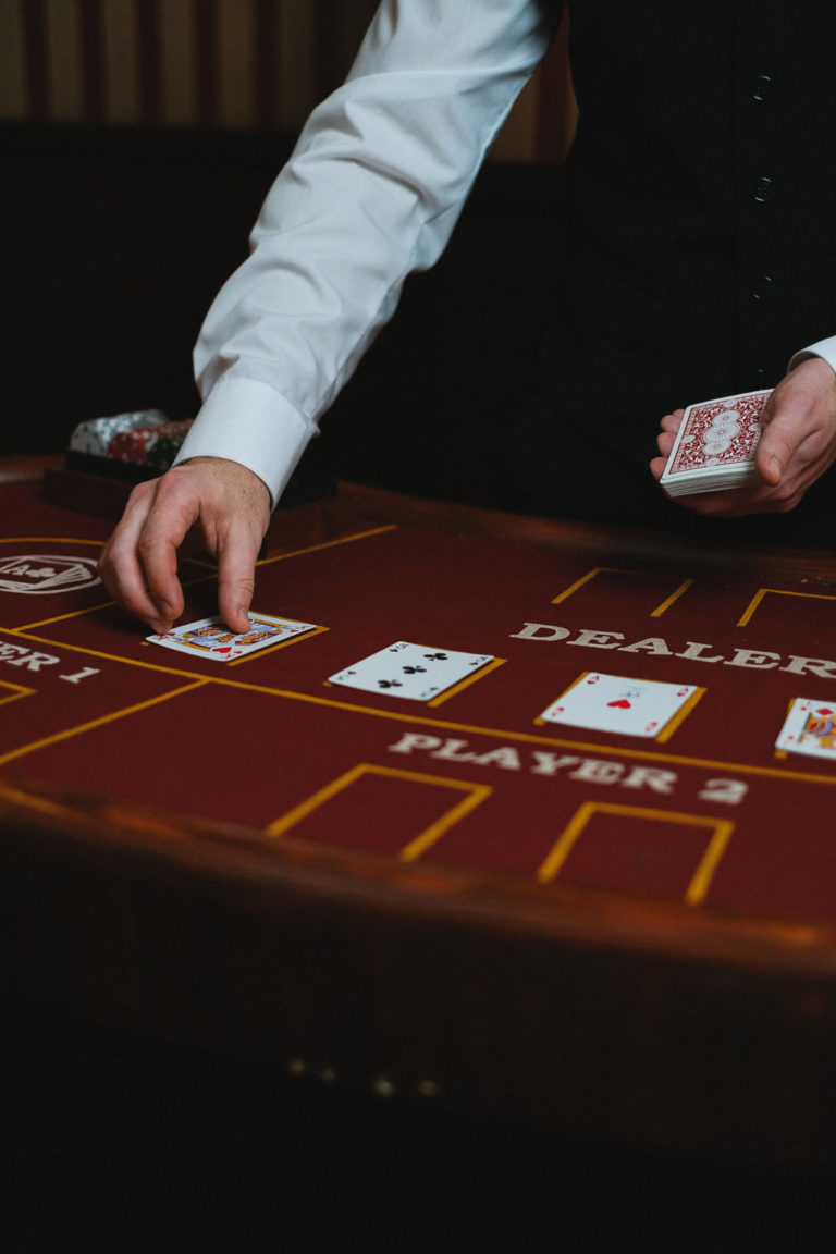 Le opportunità dei casinò online: su Sportaza accedi a un'ampia scelta di giochi e scommesse