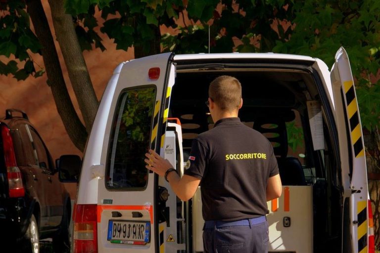 soccorso 118 ambulanza