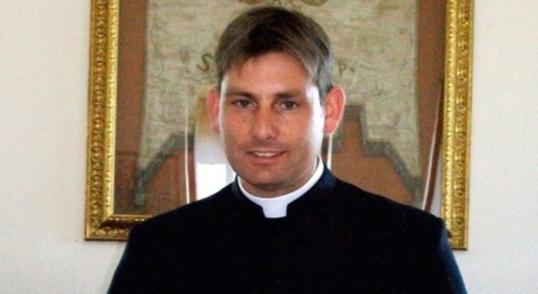 4180889_1838_don_coluccia