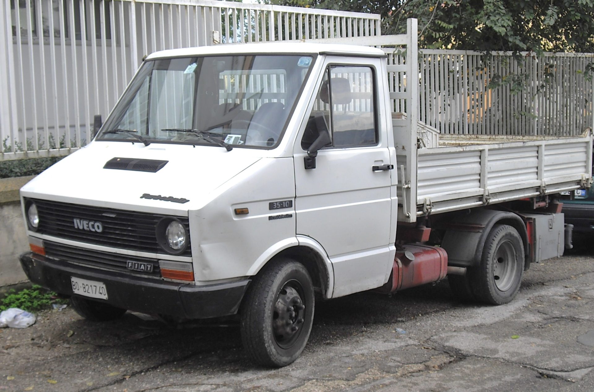 Iveco_Daily_pickup_truck