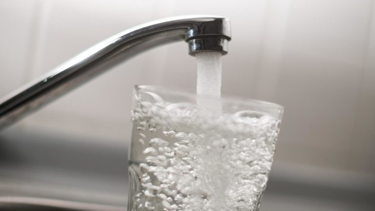 acqua rubinetto