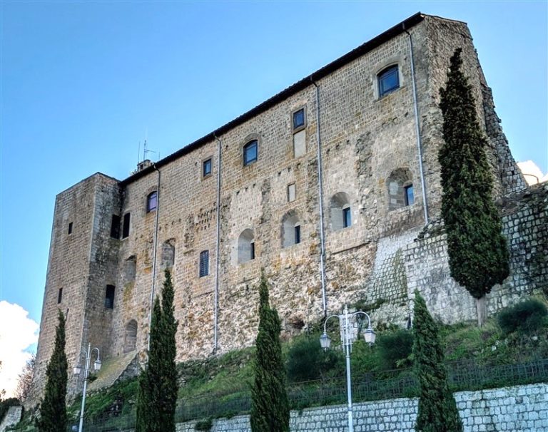 rocca-papi-montefiascone